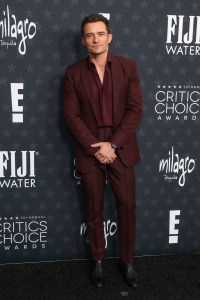 Orlando Bloom at the 30th Annual Critics Choice Awards held at The Barker Hangar on February 7, 2025 in Santa Monica, California.